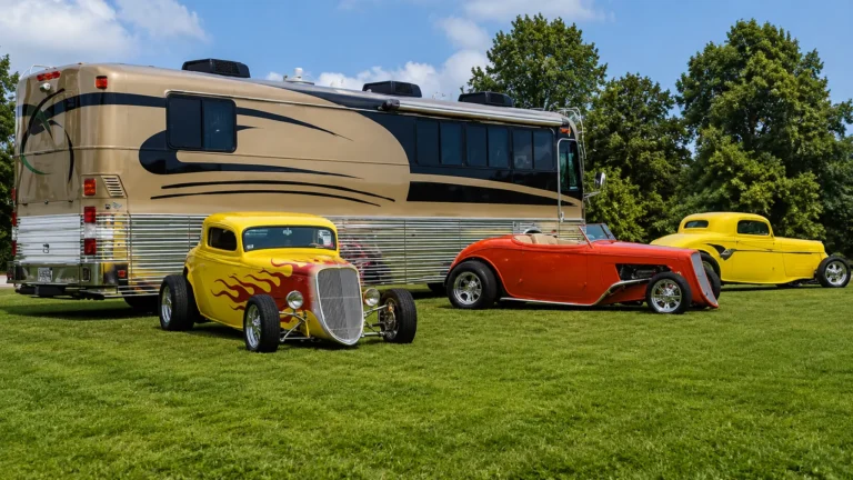 Street rod fiberglass body kits featuring coupe and roadster hot rod builds